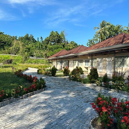 Vogelkopf Resort Tapokreng Εξωτερικό φωτογραφία